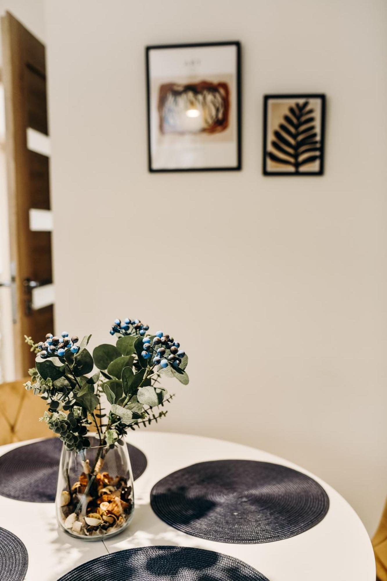 Old Town Heart XIV - Polin Museum Apartment Варшава Екстериор снимка